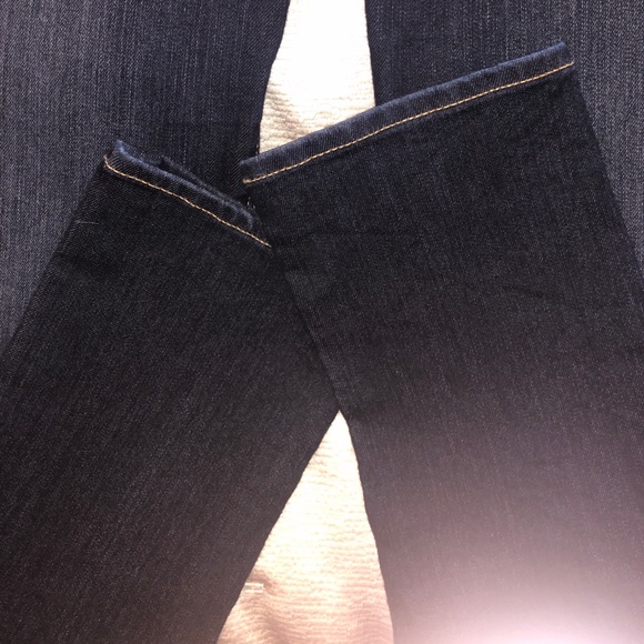 SOLD Paige denim skyline skinny - Picture 7 of 7